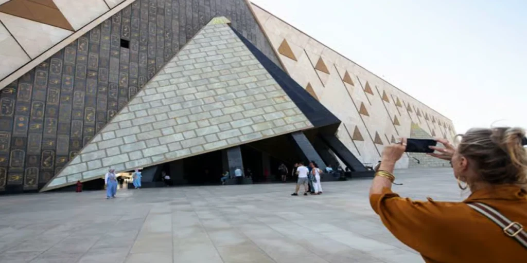 Grand Egyptian Museum (GEM) Tour – Discover Egypt’s Newest Wonder