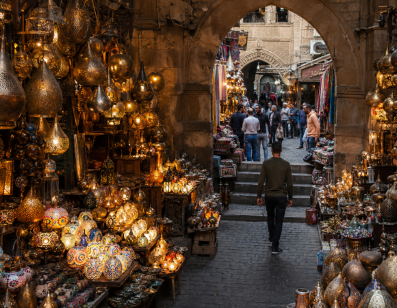 Khan El Khalili Bazaar: The Ultimate Shopping & Sightseeing Guide